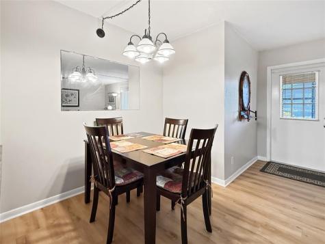 330 Knotty Pine Circle Greenacres FL 33463