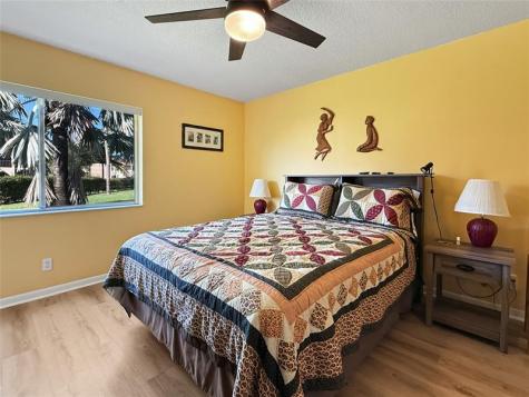 330 Knotty Pine Circle Greenacres FL 33463