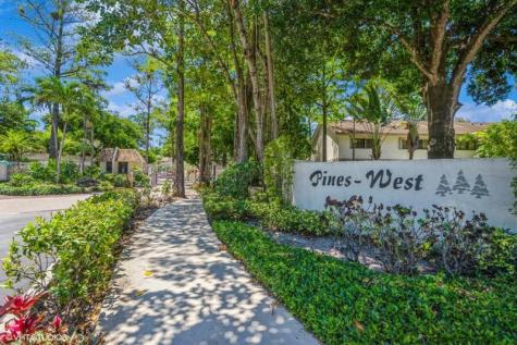 3070 S Oakland Forest Drive Oakland Park FL 33309