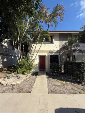 3070 S Oakland Forest Drive Oakland Park FL 33309