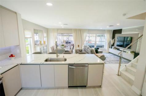 1236 NW 52nd Way Deerfield Beach FL 33442