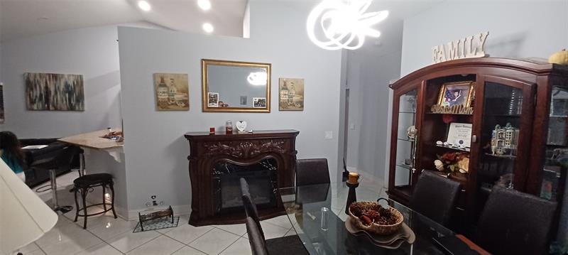 20 Via De Casas Sur Boynton Beach FL 33426