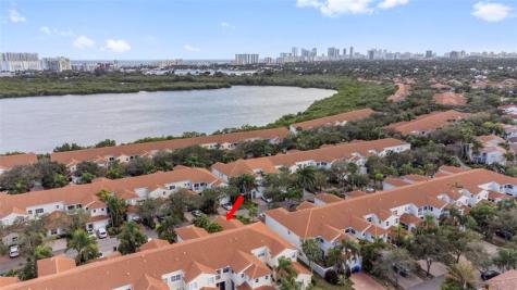 1554 Yellowheart Way Hollywood FL 33019