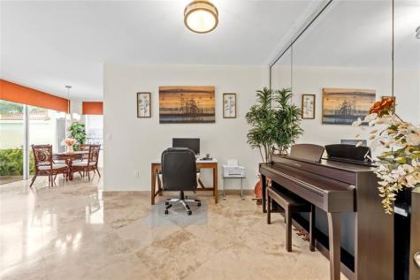 1554 Yellowheart Way Hollywood FL 33019