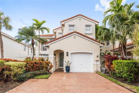 1554 Yellowheart Way Hollywood FL 33019