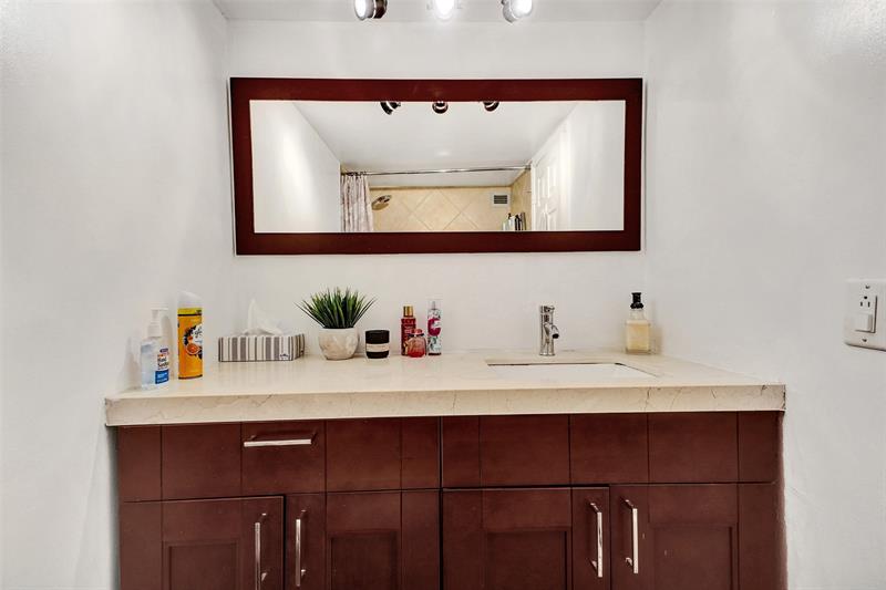 6770 Indian Creek Drive Miami Beach FL 33141