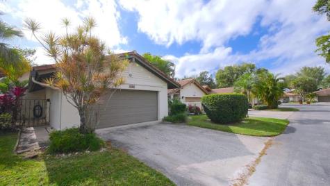 5616 Hammock Lane Lauderhill FL 33319