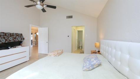 5616 Hammock Lane Lauderhill FL 33319