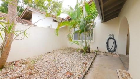 5616 Hammock Lane Lauderhill FL 33319