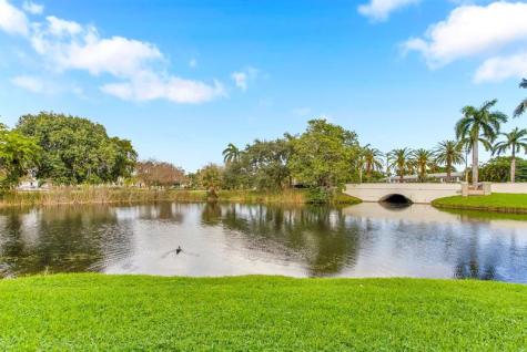 2708 Nassau Bend Coconut Creek FL 33066