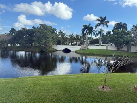 2708 Nassau Bend Coconut Creek FL 33066