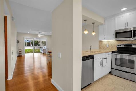 2708 Nassau Bend Coconut Creek FL 33066