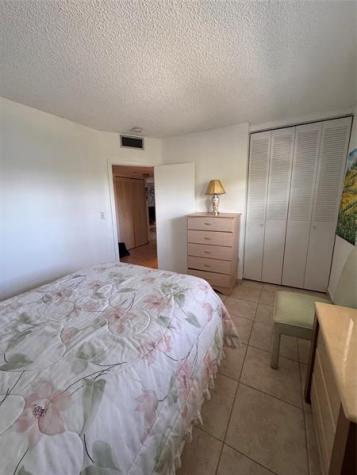3500 NW 48th Lauderdale Lakes FL 33319