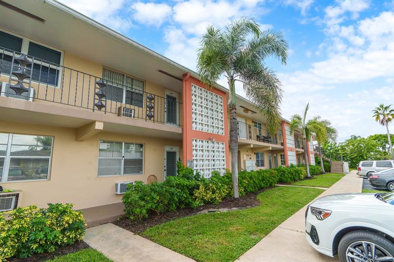 2106 NE 56th Court Fort Lauderdale FL 33308