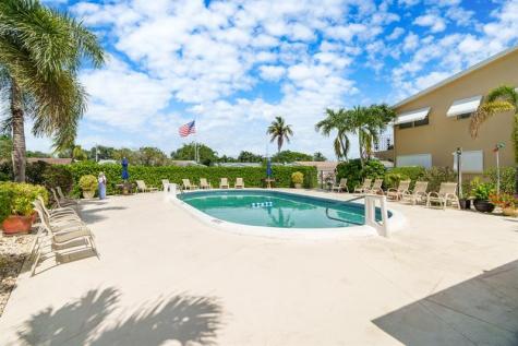 2106 NE 56th Court Fort Lauderdale FL 33308