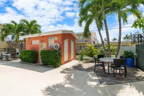 2106 NE 56th Court Fort Lauderdale FL 33308