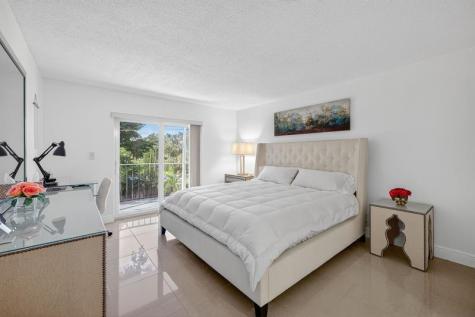 3909 N Ocean Boulevard Fort Lauderdale FL 33308
