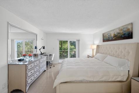 3909 N Ocean Boulevard Fort Lauderdale FL 33308