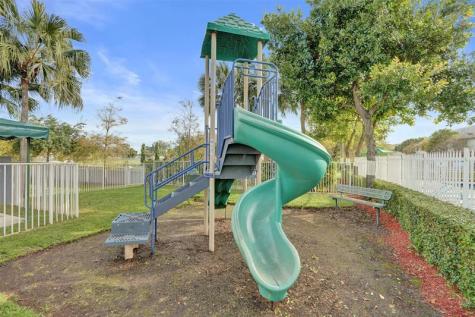 3021 NW 30th Avenue Oakland Park FL 33311