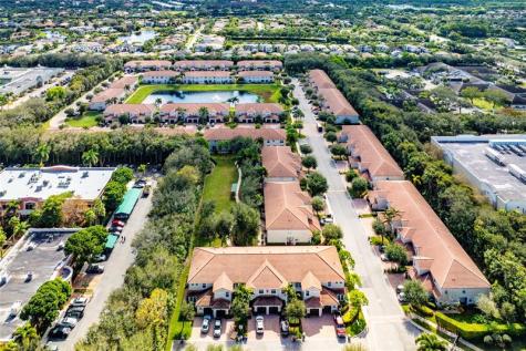 16081 Poppyseed Circle Delray Beach FL 33484