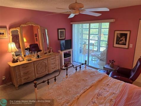 2803 Victoria Way Coconut Creek FL 33066