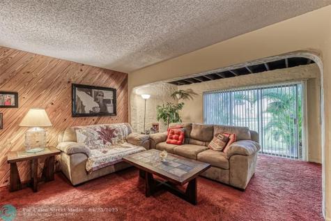73 Ann Lee Lane Tamarac FL 33319