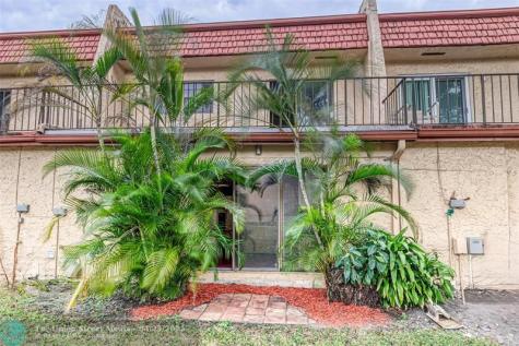 73 Ann Lee Lane Tamarac FL 33319