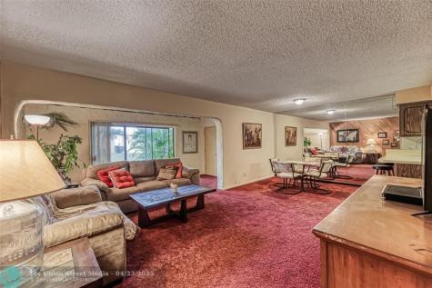73 Ann Lee Lane Tamarac FL 33319