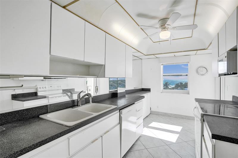 1051 Hillsboro Mile Hillsboro Beach FL 33062