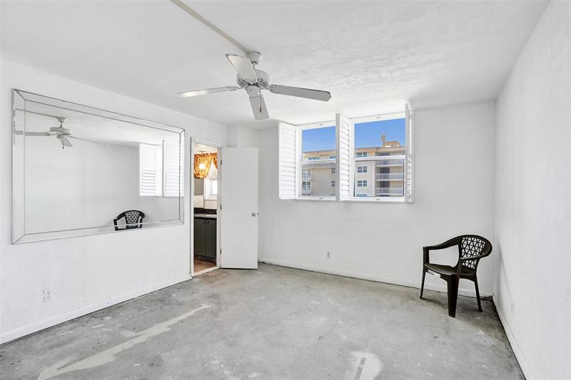 1051 Hillsboro Mile Hillsboro Beach FL 33062