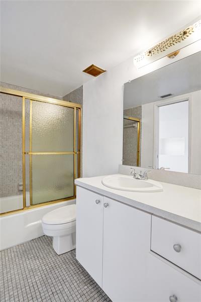 1051 Hillsboro Mile Hillsboro Beach FL 33062