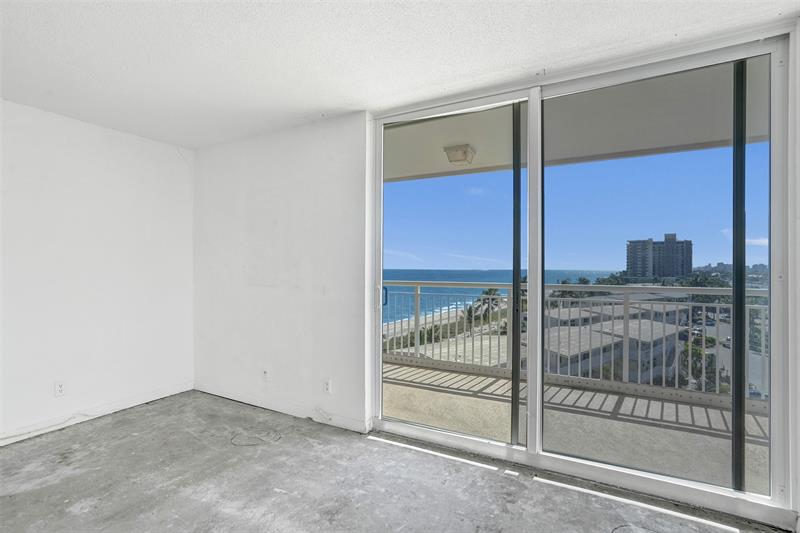 1051 Hillsboro Mile Hillsboro Beach FL 33062