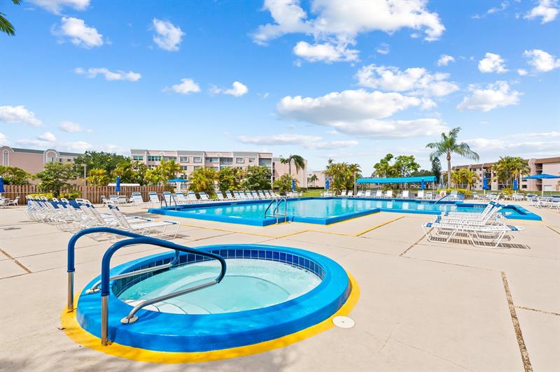 10442 Sunrise Lakes Boulevard Sunrise FL 33322