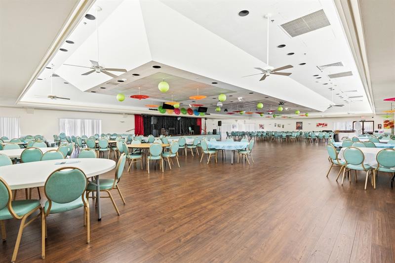 10442 Sunrise Lakes Boulevard Sunrise FL 33322