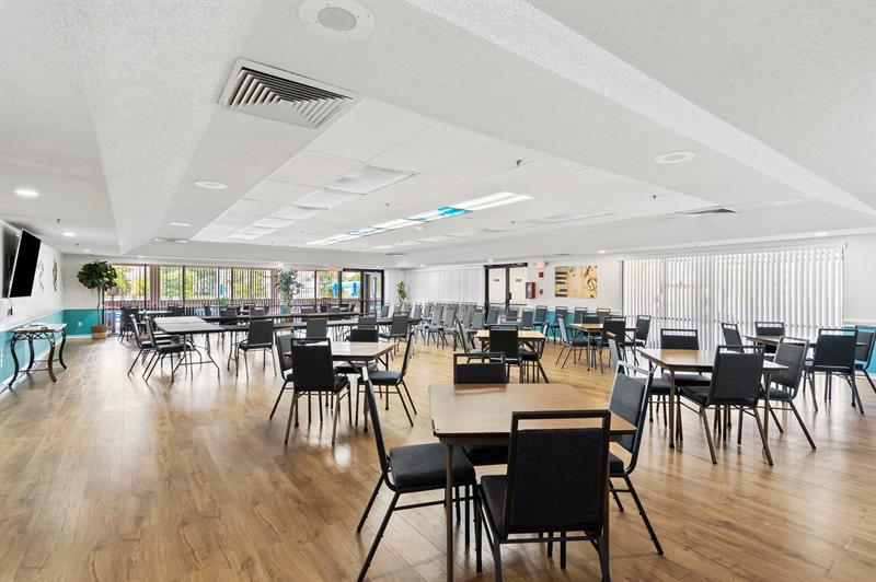 10442 Sunrise Lakes Boulevard Sunrise FL 33322