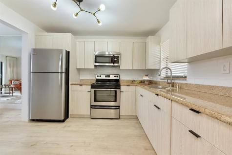 10442 Sunrise Lakes Boulevard Sunrise FL 33322