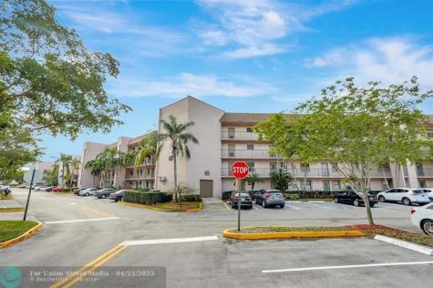 2726 NW 104th Avenue Sunrise FL 33322