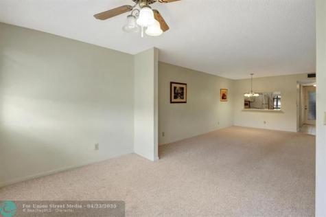 2726 NW 104th Avenue Sunrise FL 33322