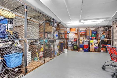 2403 Antigua Coconut Creek FL 33066