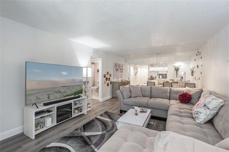 8901 S Hollybrook Boulevard Pembroke Pines FL 33025