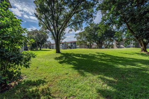 8901 S Hollybrook Boulevard Pembroke Pines FL 33025