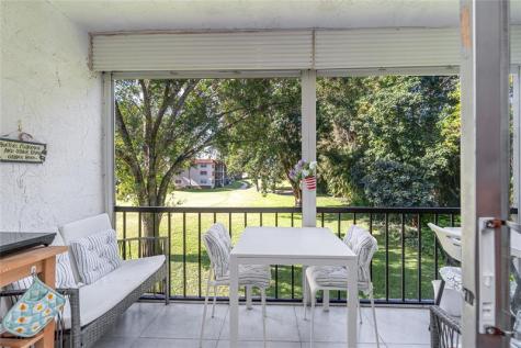 8901 S Hollybrook Boulevard Pembroke Pines FL 33025