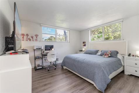 8901 S Hollybrook Boulevard Pembroke Pines FL 33025