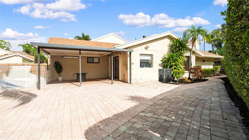 7659 Sierra Terrace Boca Raton FL 33433