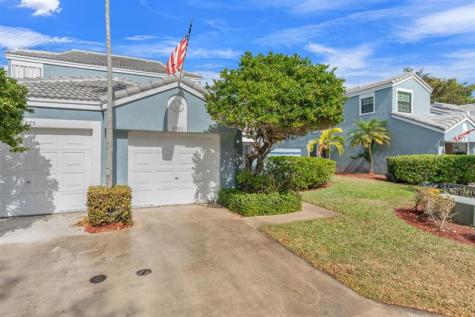 8371 Waterford Circle Tamarac FL 33321