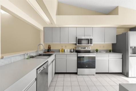 8371 Waterford Circle Tamarac FL 33321