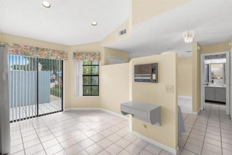 8371 Waterford Circle Tamarac FL 33321