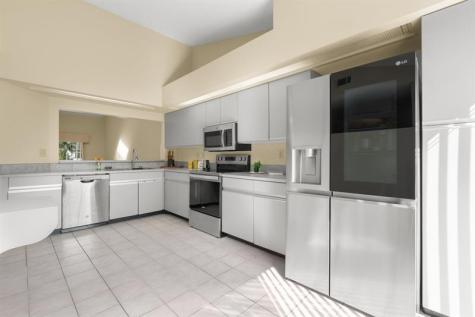 8371 Waterford Circle Tamarac FL 33321