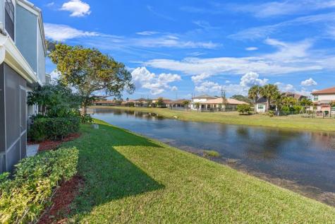 8371 Waterford Circle Tamarac FL 33321