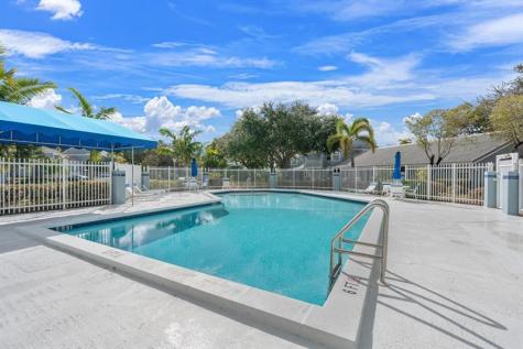 8371 Waterford Circle Tamarac FL 33321